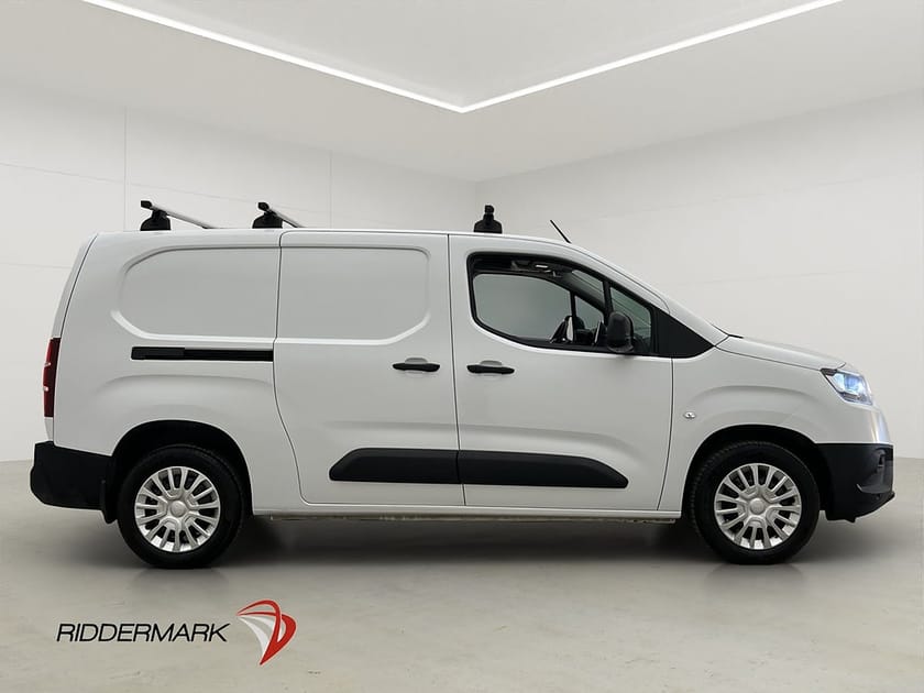 Bild 2 av Toyota ProAce City proace-city L2 Värm Drag 2xDörrar Kamera CARPLAY Moms