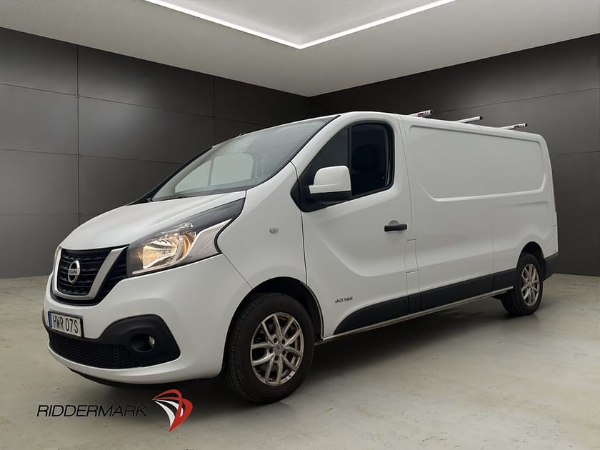 Bild 1 av Nissan NV300 Skåpbil L2 2.0dCi D-värm Drag PDC  Farthållare Moms