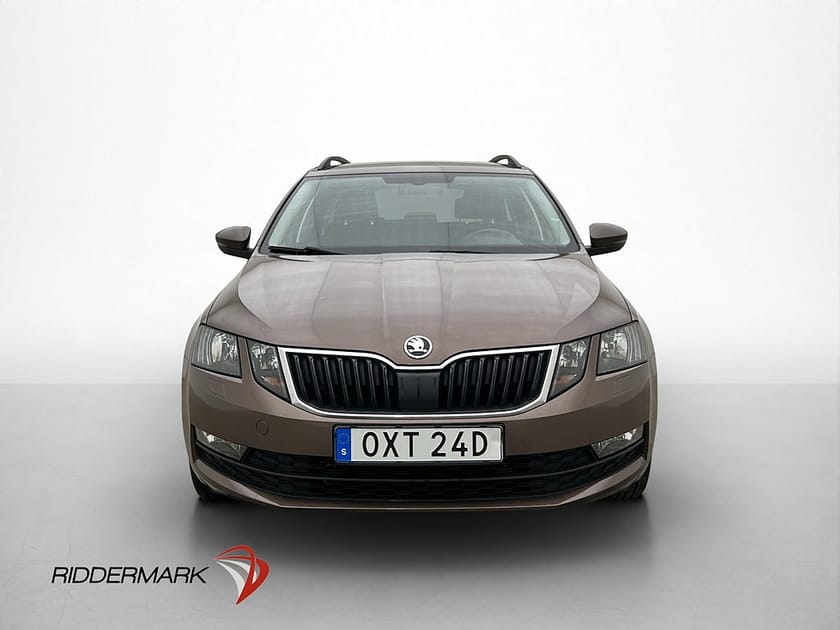 Bild 2 av Škoda Octavia Kombi Skoda 1.0 TSI 115hk Värmare Drag CarPlay Sensorer