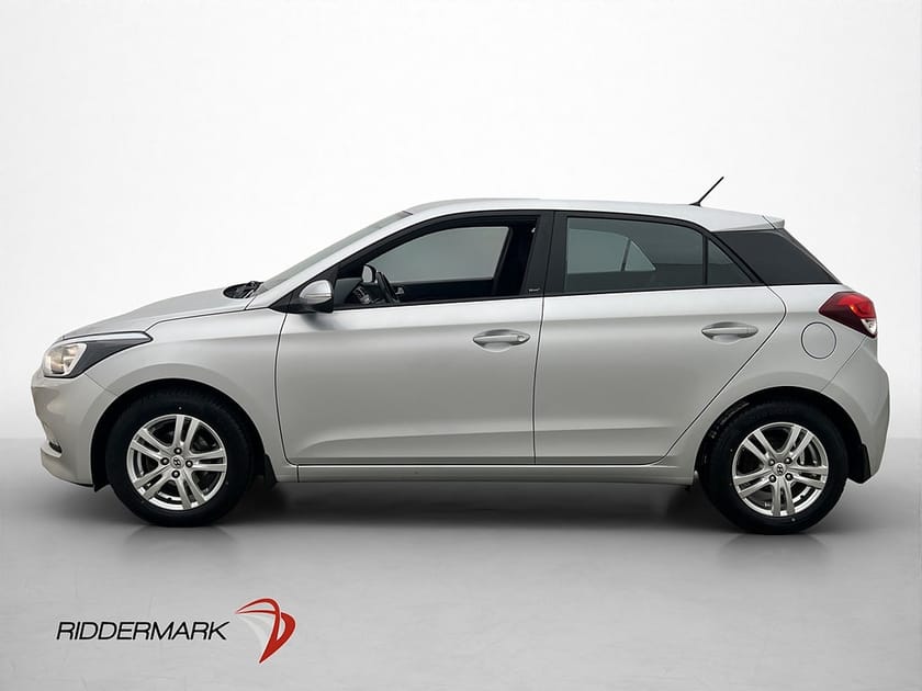 Bild 4 av Hyundai i20 1.2 75hk Comfort 2 Brukare Rattvärme Bluetooth