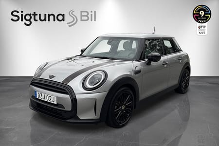 MINI Cooper 5-dörrars / Backkamera / Navi  / Panorama / Läder