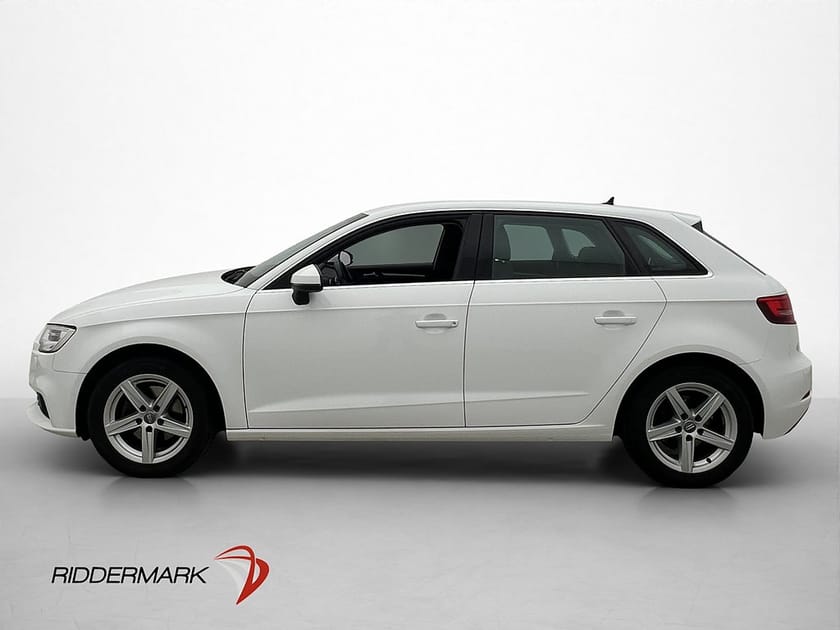 Bild 4 av Audi A3 Sportback 30 TFSI 116hk Drag Bluetooth P-Sensorer