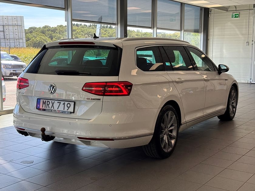 Bild 3 av Volkswagen Passat Sportscombi 2.0 Kamera Drag Värm