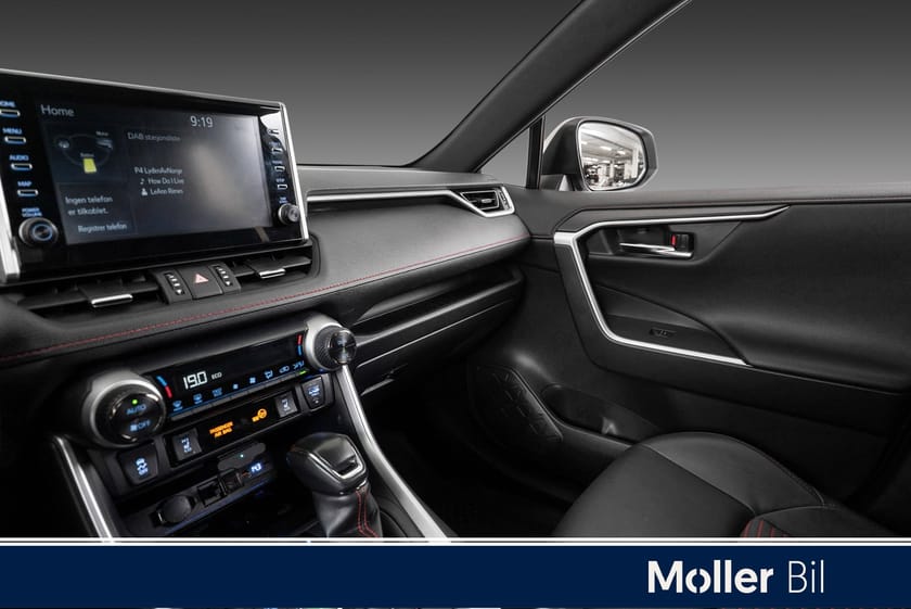 Bilde 4 av Suzuki Across Plug-in Hybrid E-Four PHEV 306hk GLX First Edition