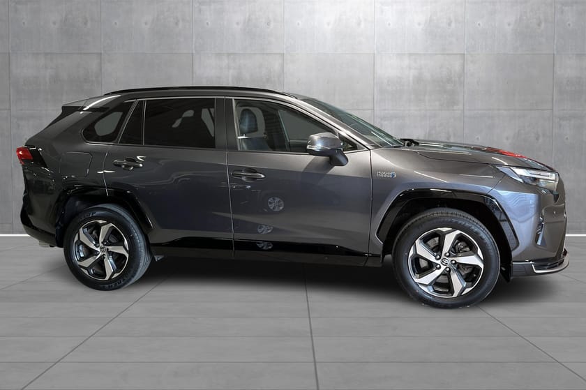 Bilde 4 av Toyota RAV4 Plug-in Hybrid 2.5 Ac.Tech AWD, Rentekampanje 6.25% med 35%EK