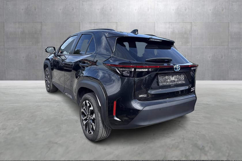 Bilde 2 av Toyota Yaris Cross Hybrid AWD-i