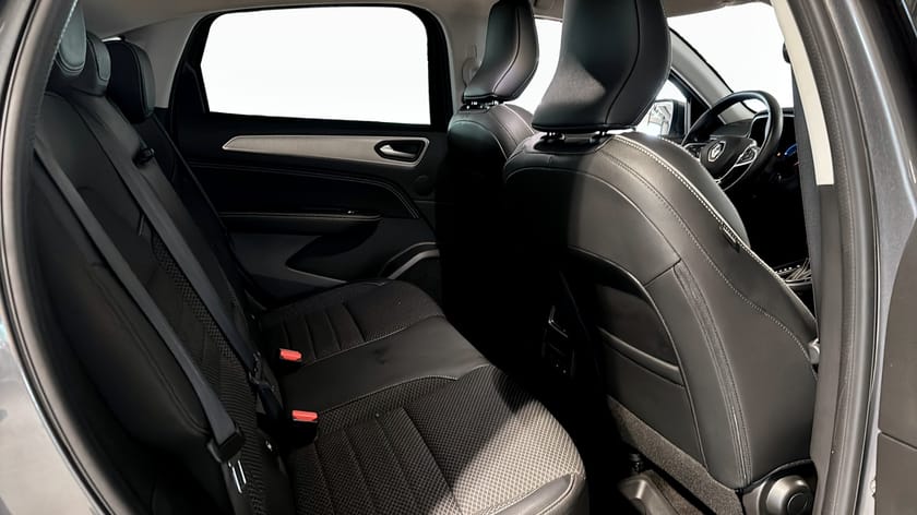 Bild 5 av Renault Arkana E-TECH 145
