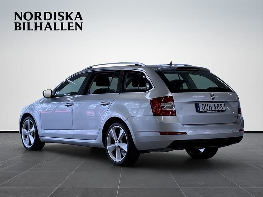 Bild 5 av Škoda Octavia Kombi Skoda 1.8 TSI 4x4 Elegance Nyservad Bluetooth P-sensor