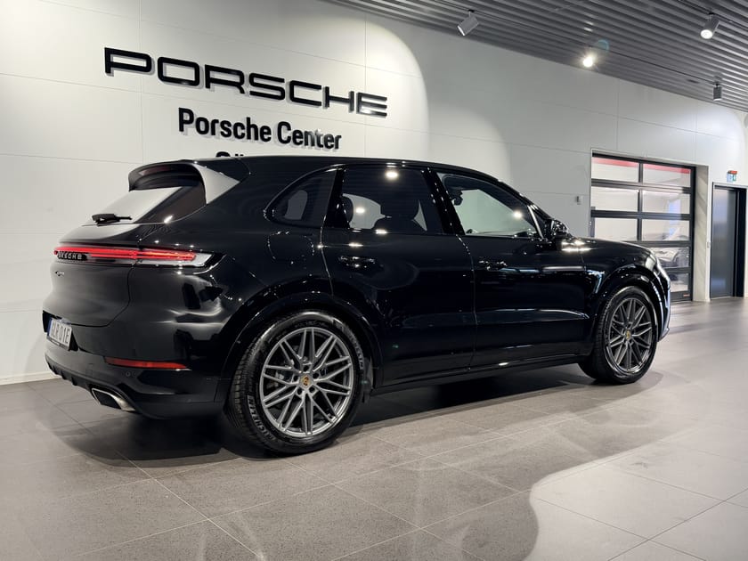 Bild 4 av Porsche Cayenne E-Hybrid 