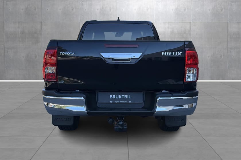 Bilde 4 av Toyota Hilux Extra Cab 2,8 204 hk X-Cab 4WD SR Aut