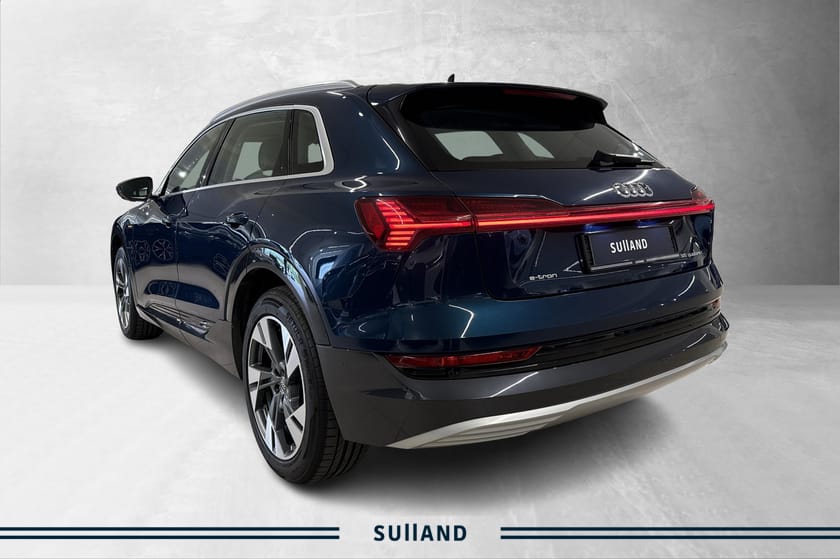 Bilde 3 av Audi e-tron 55 quattro QUATTRO/KROK/DAB/NAVI/DELSKINN/HUD/MATRIX