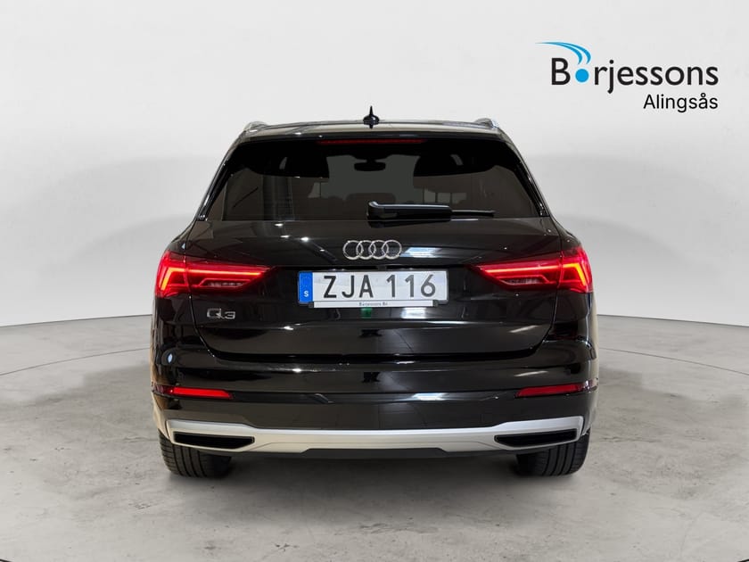 Bild 4 av Audi Q3 35 TFSI 150hk S-Tronic Advanced Värmare/Drag/Sonos/Ke