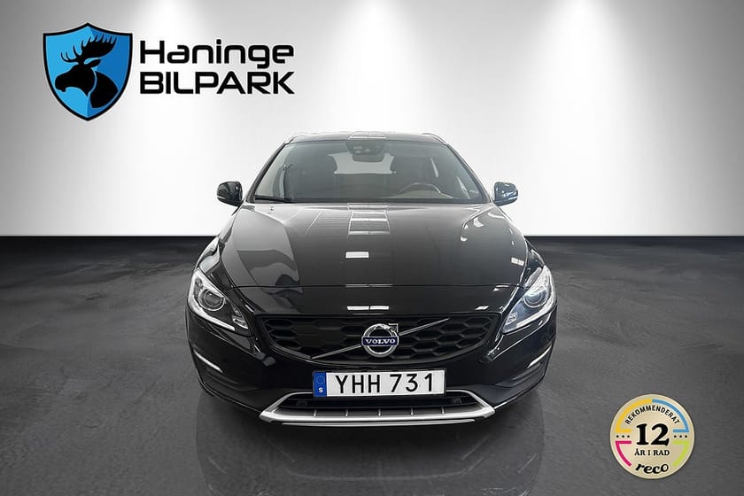 Bild 3 av Volvo V60 Cross Country D4 AWD SUMMUM SUPERDEAL 3.45% AUT / PDC / SKINN / BLISS