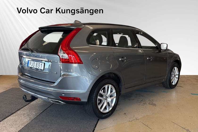 Bild 5 av Volvo XC60 D4 AWD Classic Momentum DRAG/BLIS/KAMERA/PANO