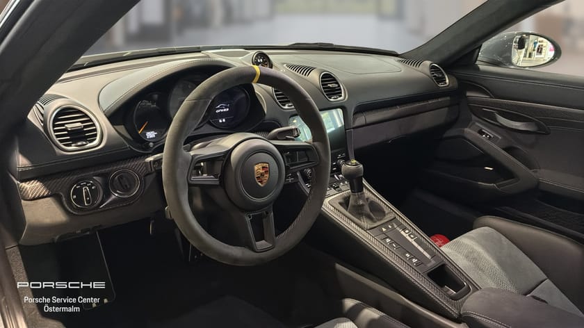 Bild 3 av Porsche 718 Cayman GT4 RS