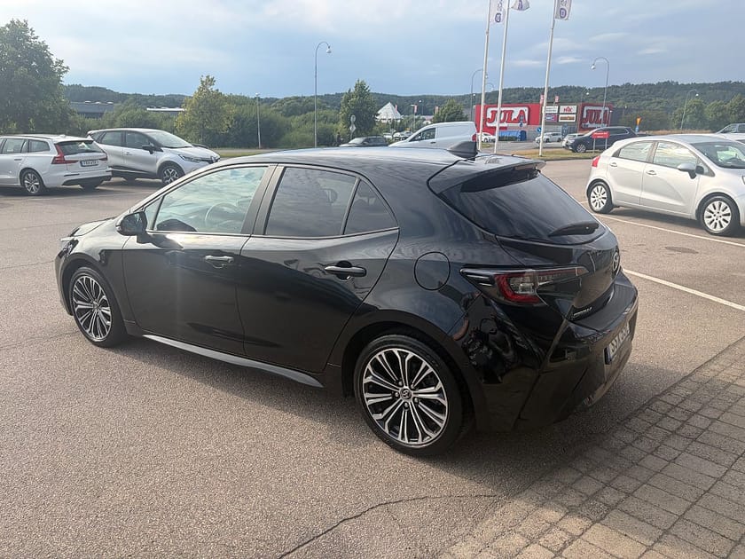 Bild 2 av Toyota Corolla 1.2 Turbo iMT Style, Backkamera, Rattvärme