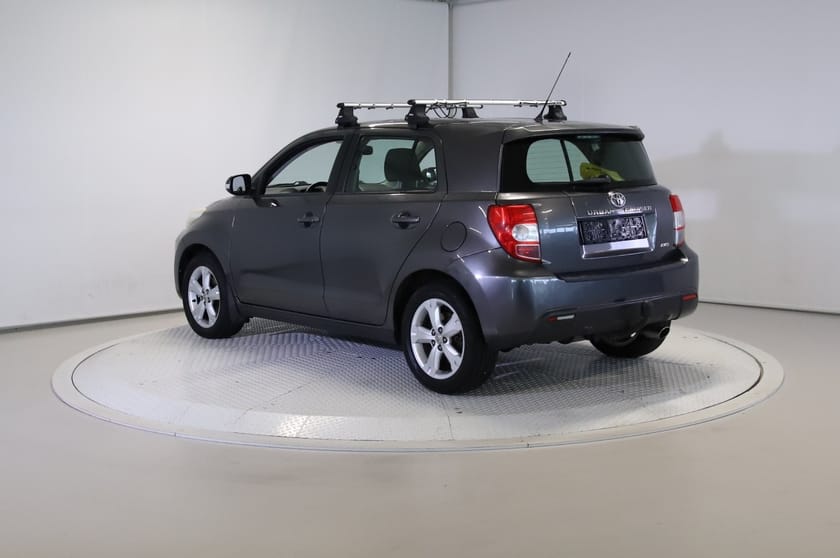 Bilde 3 av Toyota Urban Cruiser 1,4 90hk 4x4 Outlet! Hengerfeste/Radio/S+V/EU2028