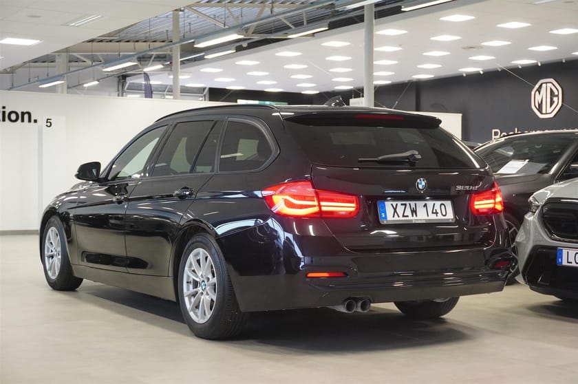Bild 2 av BMW 320d EfficientDynamics Edition Touring Sportline Drag Kamera LED