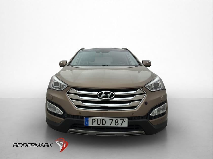 Bild 2 av Hyundai Santa Fe 2.2 4WD 197hk Premium Pano Värmare Kamera
