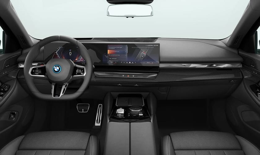 Bild 4 av BMW 550e xDrive Touring M Sport Pro H&K Panorama Sätesvent Drag