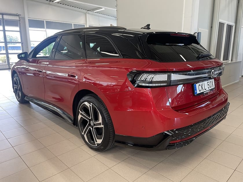 Bild 5 av Volkswagen ID.7 GTX Tourer 340HK Dragkrok / HUD / 360°- kamera