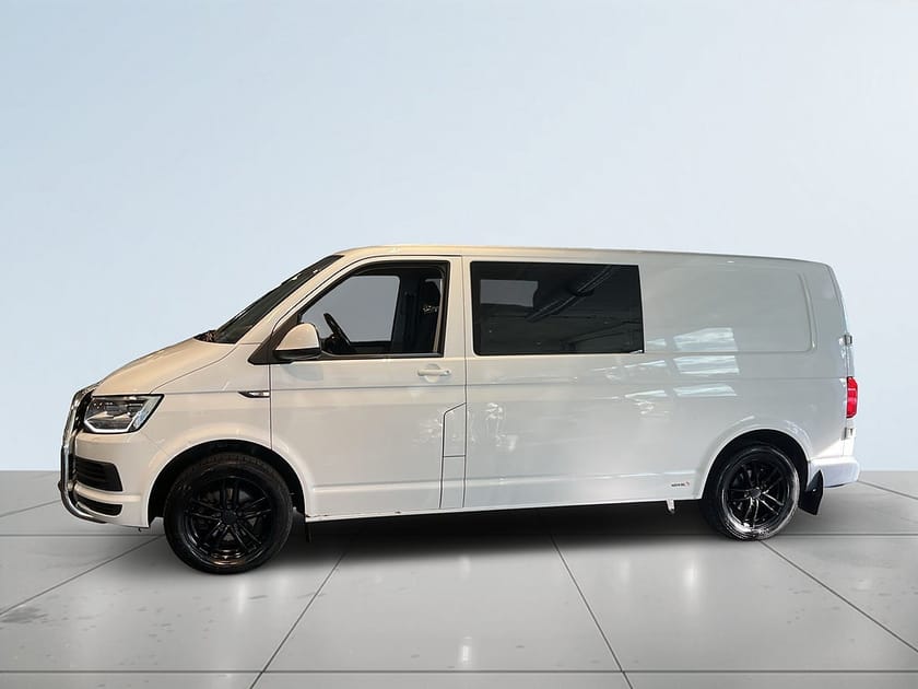 Bild 4 av Volkswagen Transporter Kombi T32 2.0 TDI 4Motion MOMS/MoK/Dvärm/Extraljus/SoV