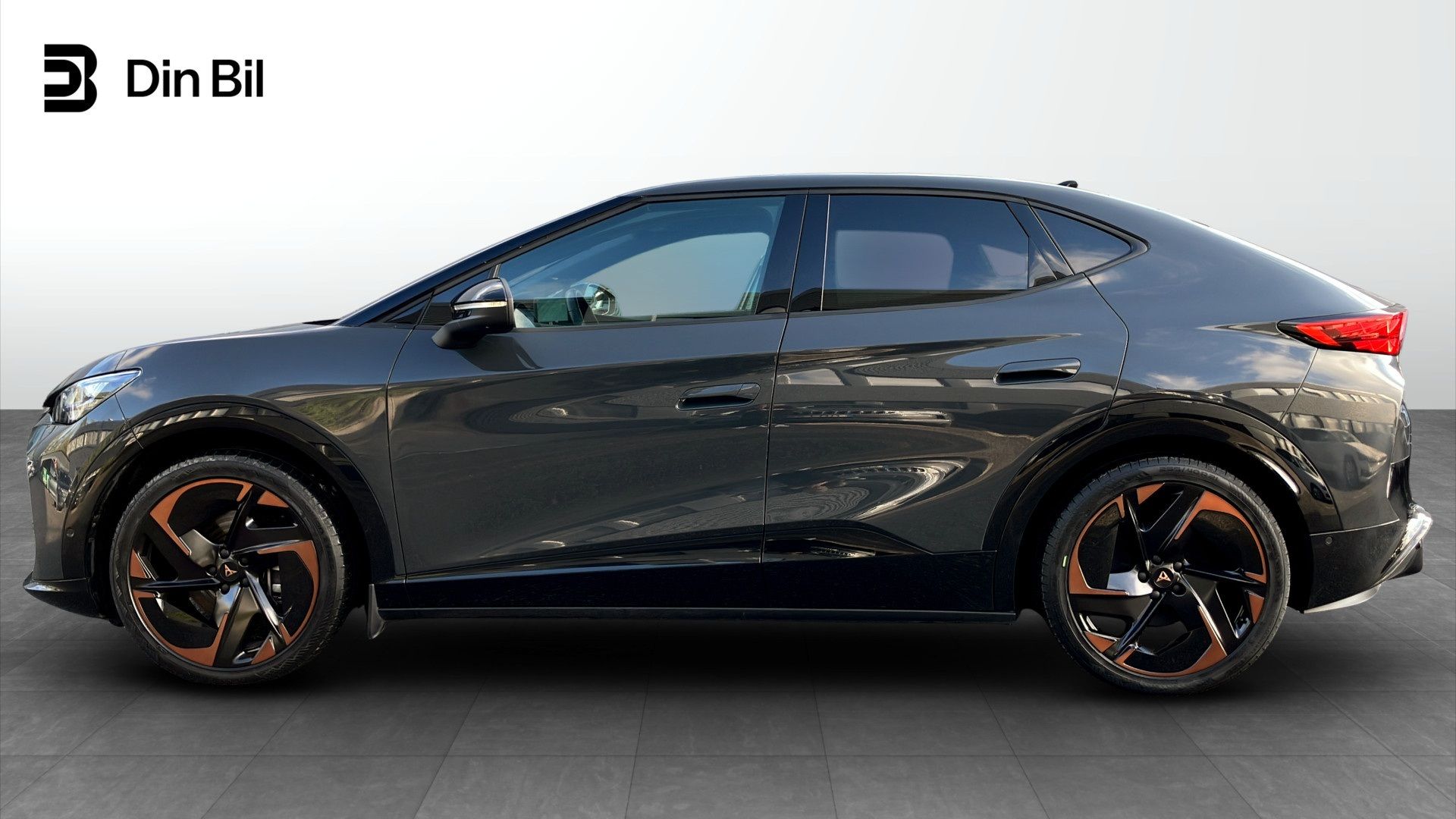 Cupra Tavascan 2024, bild 2/10