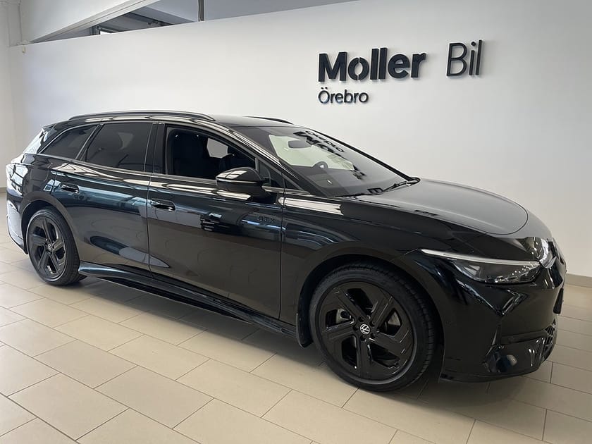 Bild 1 av Volkswagen ID.7 GTX Tourer 340HK|HUD|Drag|El-stolar minne|mm|Vinterhjul