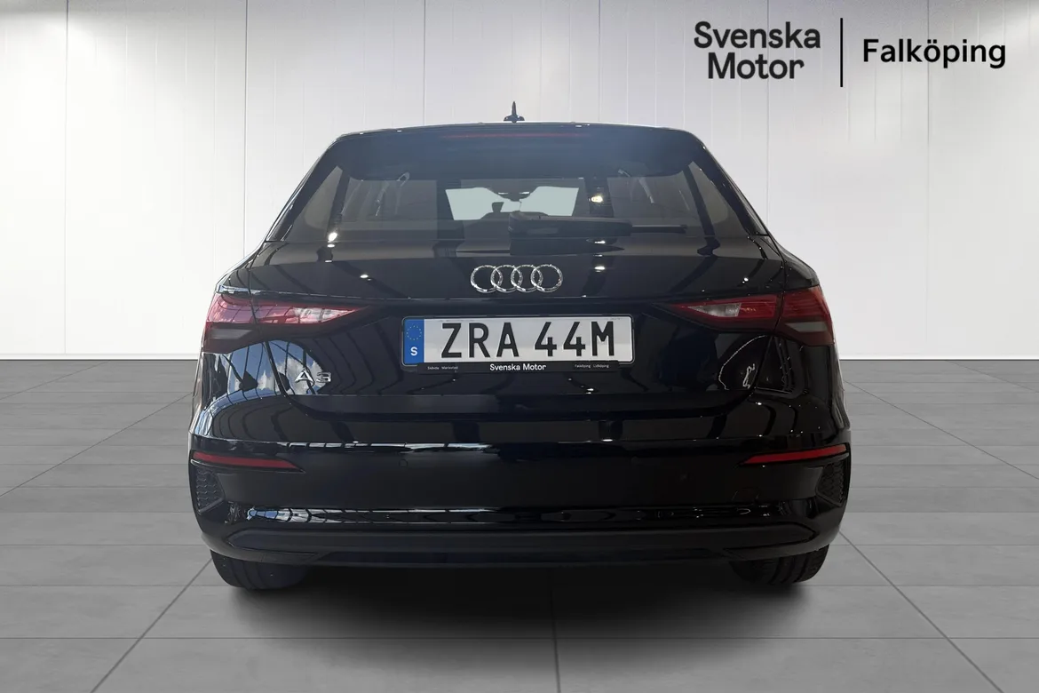 picture of a car