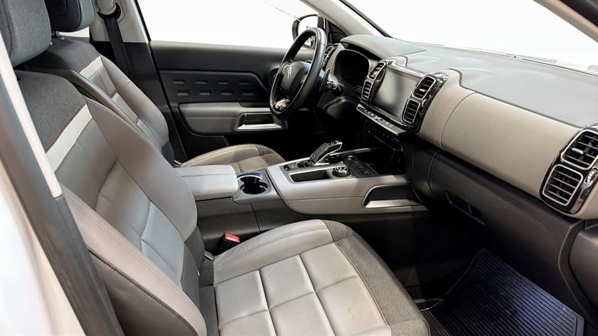 Bild 3 av Citroën C5 Aircross Farthållare Elstolar Keyless Stolsvärme Backkamera