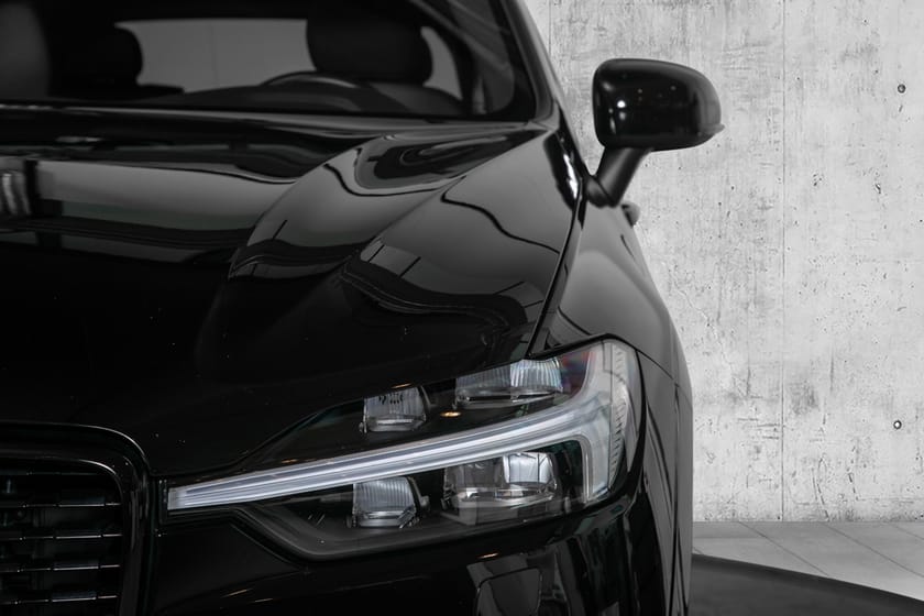 Bilde 5 av Volvo XC60 RECHARGE T6 R-DESIGN AWD/H&K/Pano/Krok/Skinn