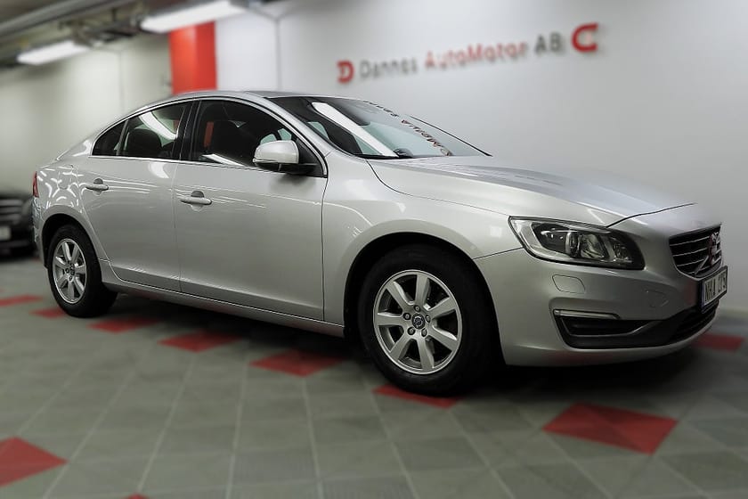 Bild 4 av Volvo S60 T3 Momentum Bränslevärmare SoV Hjul Euro 5