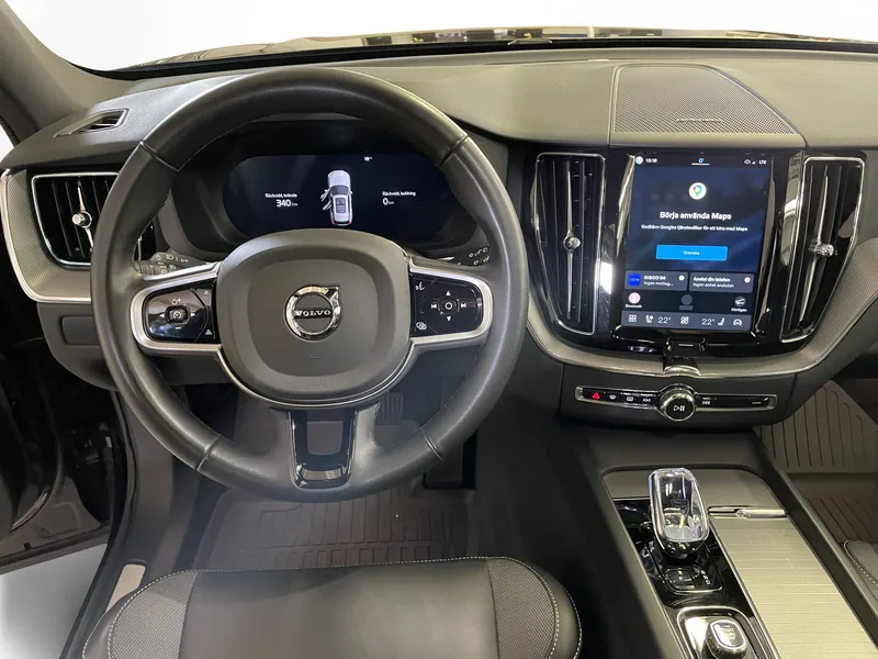 Bild 15 av 16 – Volvo XC60 T6 Plus Dark Edition Plus Edition