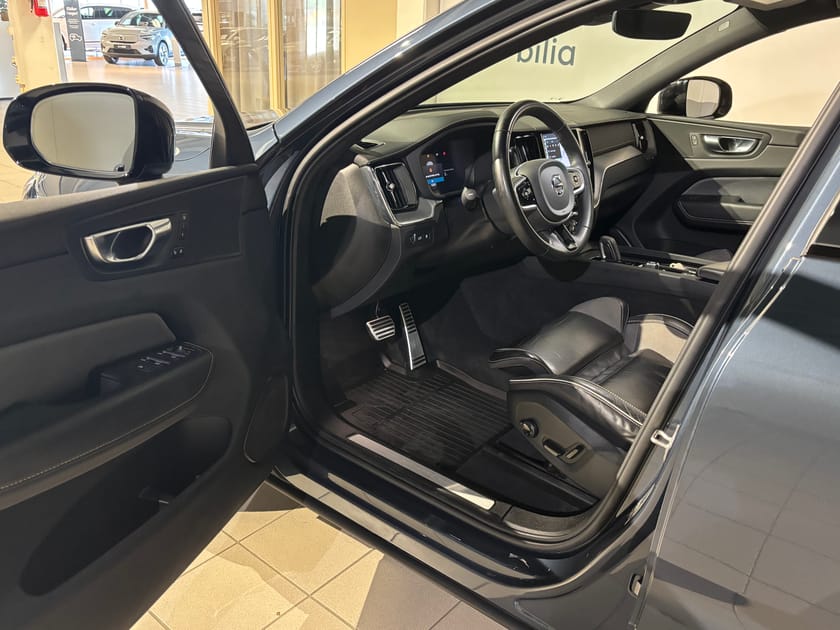 Bild 5 av Volvo XC60 Recharge T6 II R-Design