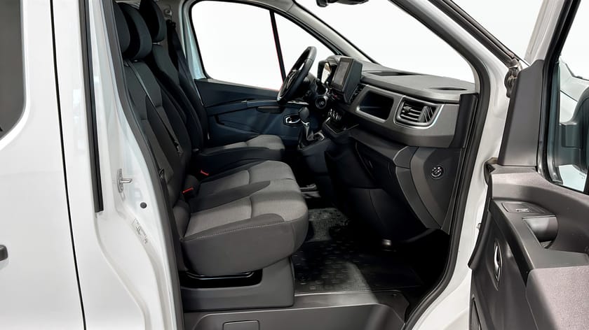 Bild 3 av Renault Trafic Passenger L2