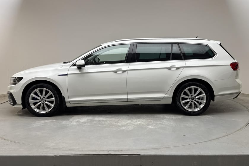 Bild 2 av Volkswagen Passat Sportscombi GTE 1.4 (218hk)