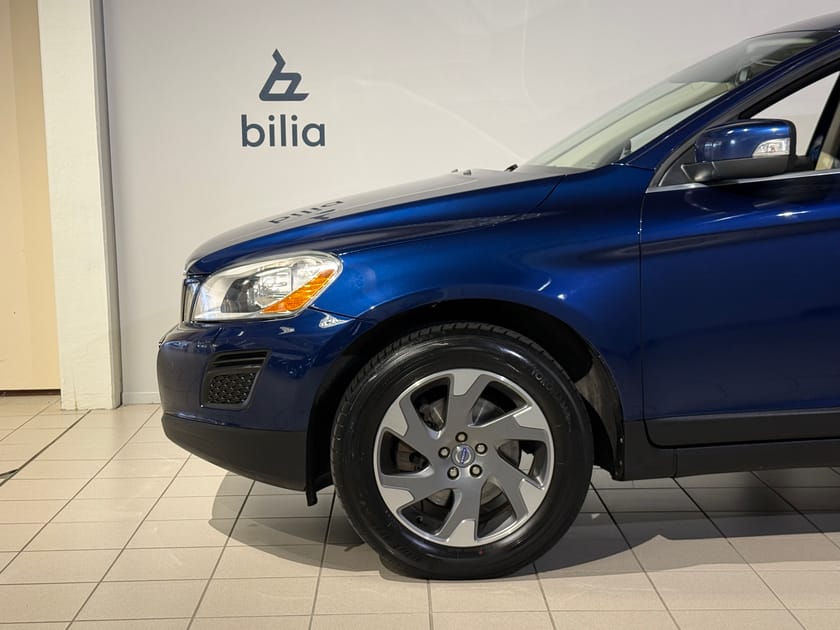 Bild 3 av Volvo XC60 D3 AWD Ocean Race | Dragkrok | Park sensor bak