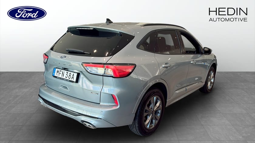 Bild 2 av Ford Kuga Plug-In Hybrid ST-line 225HK P-leasing kampanj fr. 4390kr/mån