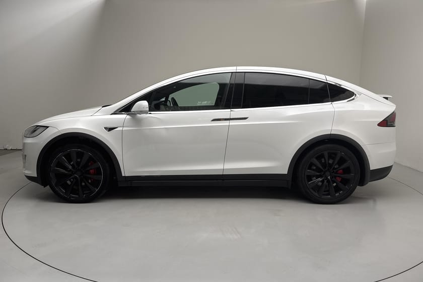 Bild 2 av Tesla Model X Performance