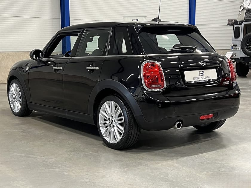 Bild 5 av MINI Cooper 5-D DCT 136 HK / Chili II / Excitement / Aut /