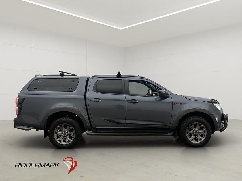 Bild 2 av Isuzu D-Max Crew Cab XRX 1.9 4WD Värm Drag B-Kam Diff Kåpa Skinn Moms