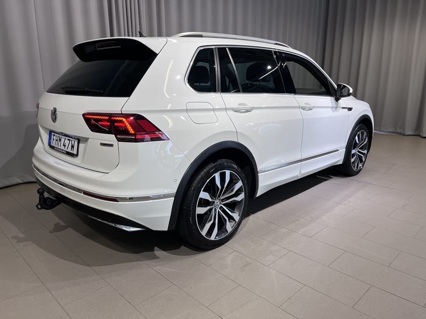 Bild 4 av Volkswagen Tiguan R-Line GTS 2.0 TDI 240HK DRAG PVÄRM
