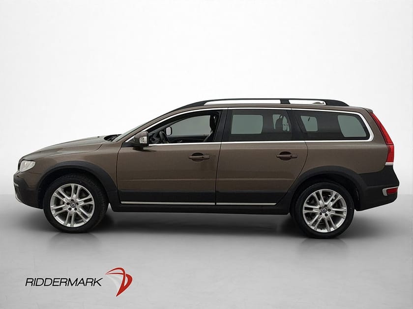 Bild 4 av Volvo XC70 D4 AWD Classic Summum 181hk Drag Taklucka 1 Ägare