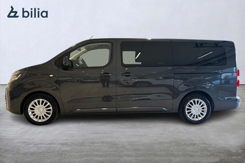 Bild 3 av Toyota Proace Verso 2,0D 180hk Shuttle Komfortpaket 9-sits
