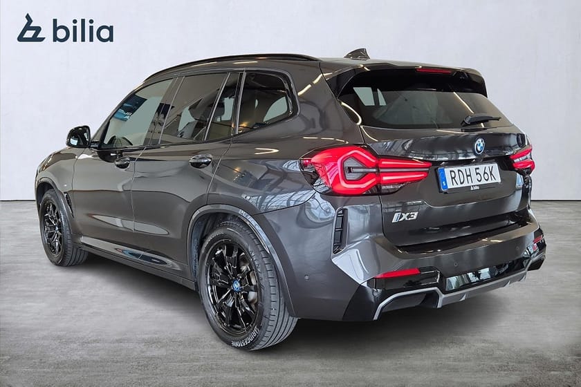 Bild 2 av BMW iX3 M Sport Navi Drag 286hk