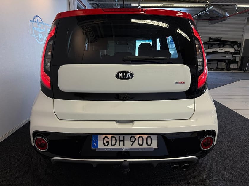 Bild 4 av Kia Soul 1.6 GDI DCT 204hk Panorama | Drag | M&K-värmare | Vhjul