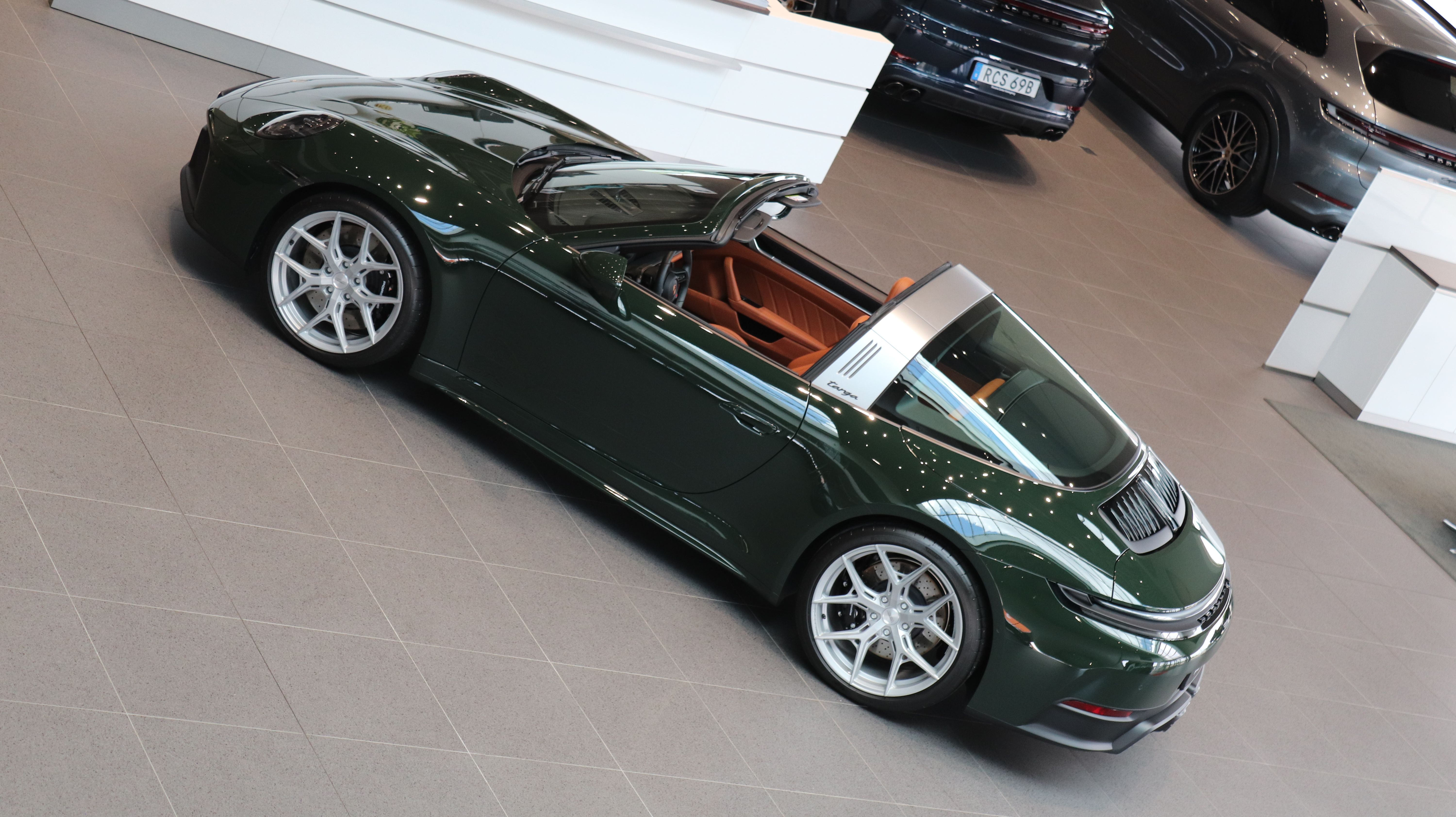 Porsche 911 Targa 4 GTS PDK, 541hp, 2026