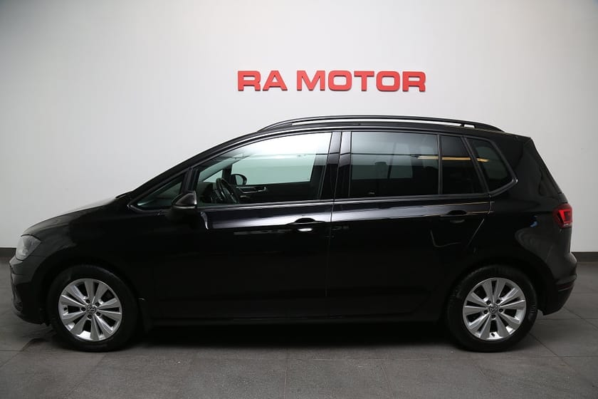 Bild 2 av Volkswagen Golf Sportsvan 1,5 TSI 150hk GT DSG P-sensorer Dragkrok