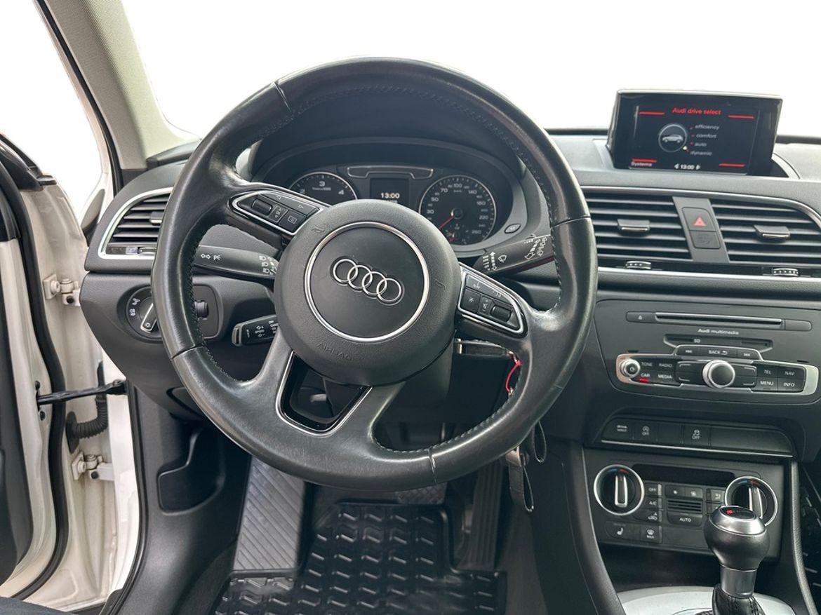 Audi Audi Q3 — bild 11