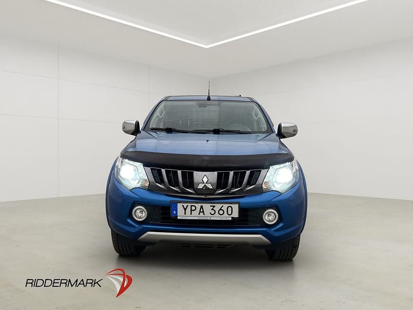 Bild 5 av Mitsubishi L200 Dubbelhytt 2.4 4WD Drag Kamera Skinn Diff Moms 1-ÄGARE
